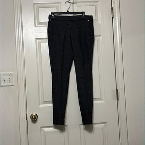 NWOT black & white pattern pants